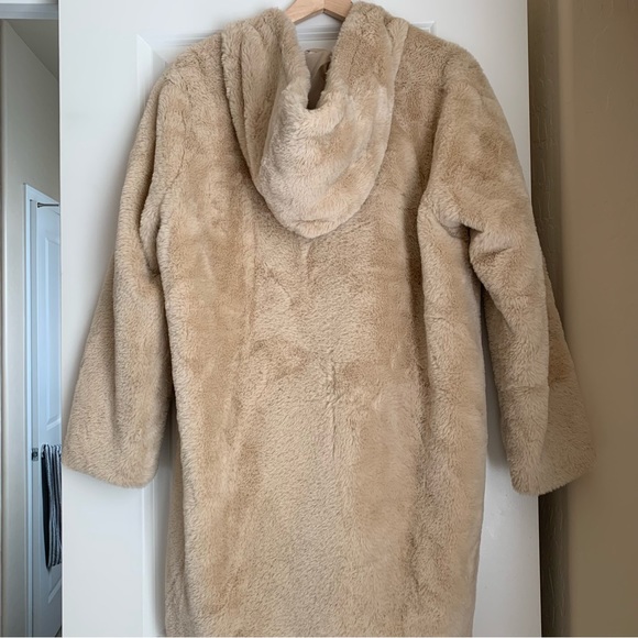 Zara Cream Faux Fur Hooded Coat size M - Picture 3 of 5